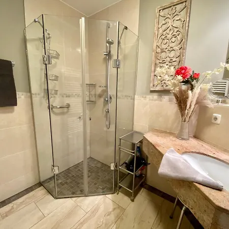 Apartment Wellnessresidenz 10 *